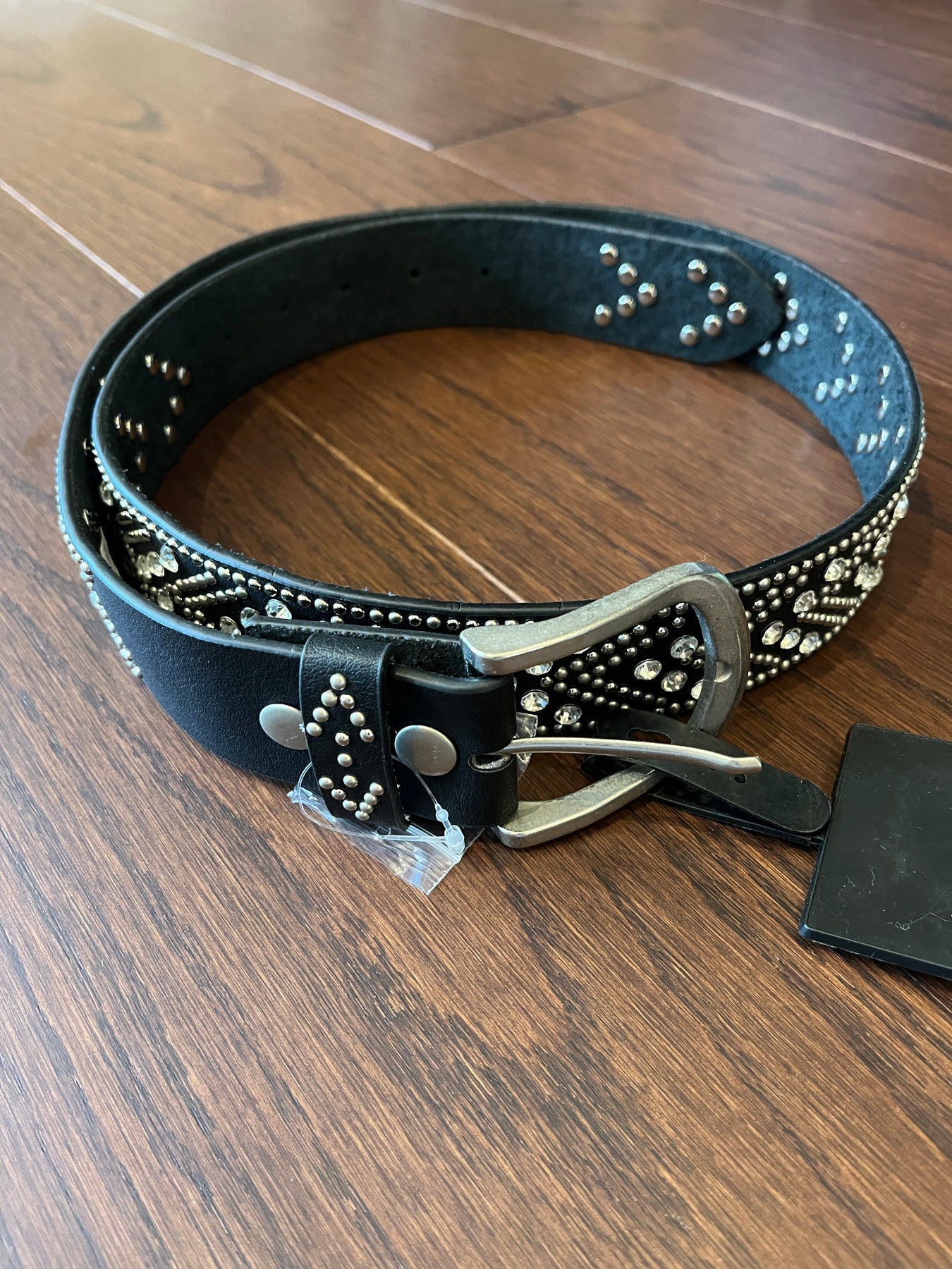The Benny Belt in Black Leather with Silver Studs– KHAITE